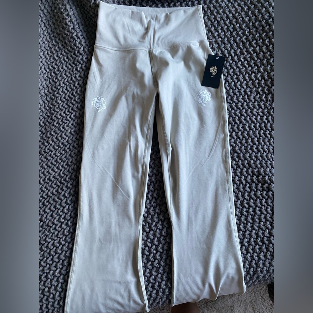 Darc Sport Flare Leggings - Picture 5 of 7